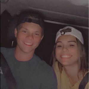 Meet your Posher, Ella